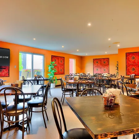 Hotel Et Motel Le Chateauguay-2